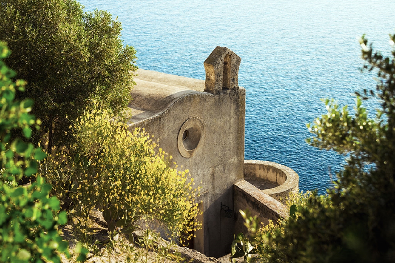 castello aragonese ischia piccola chiesa santa maria delle grazie 2