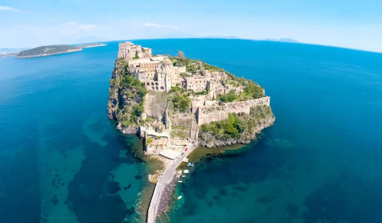 ischia castello da drone