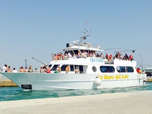 foto nave ridimensionata